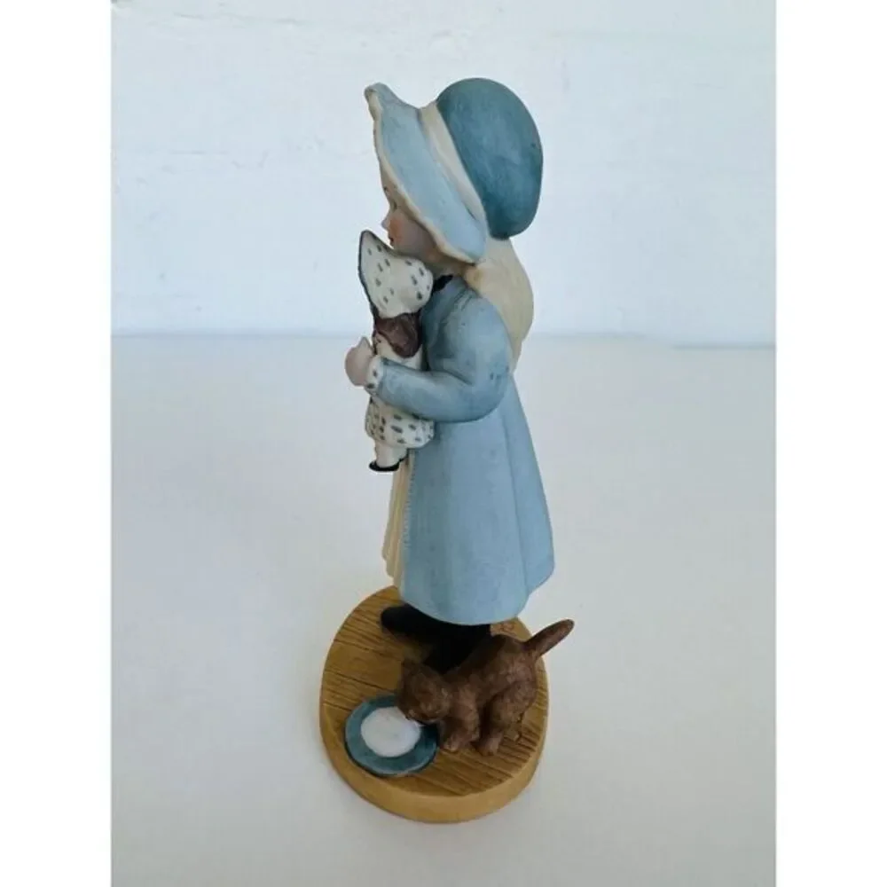 Porcelain Stacy Figurine Holding Doll Cat Drinking Milk Jan Hagara Limited #2657